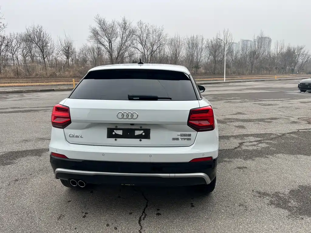 Audi Q2L 2021 35 TFSI aggressive and dynamic model купить на сайте DeffCars