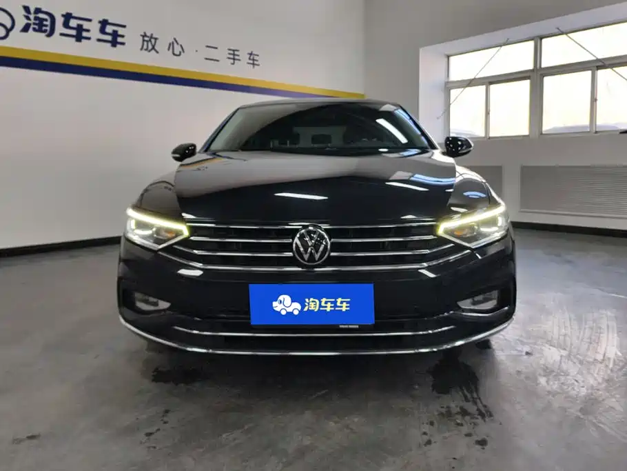 Magotan 2020 330TSI DSG leading model купить на сайте DeffCars