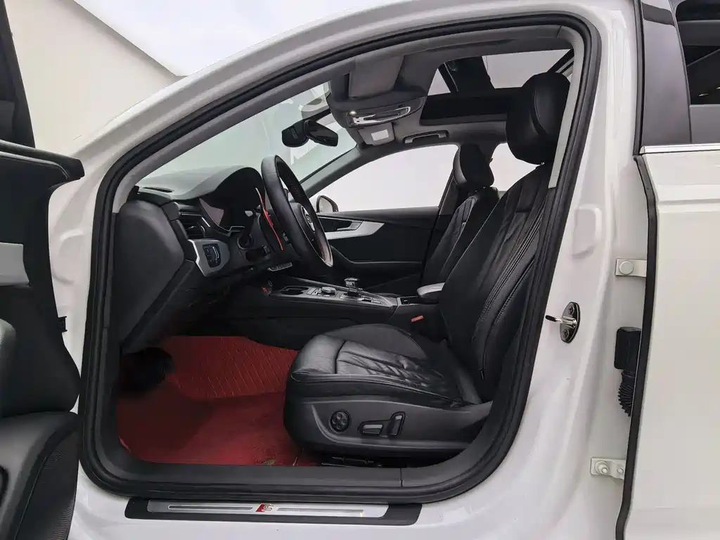 Audi A4L 2019 40 TFSI Fashion Type National V купить на сайте DeffCars
