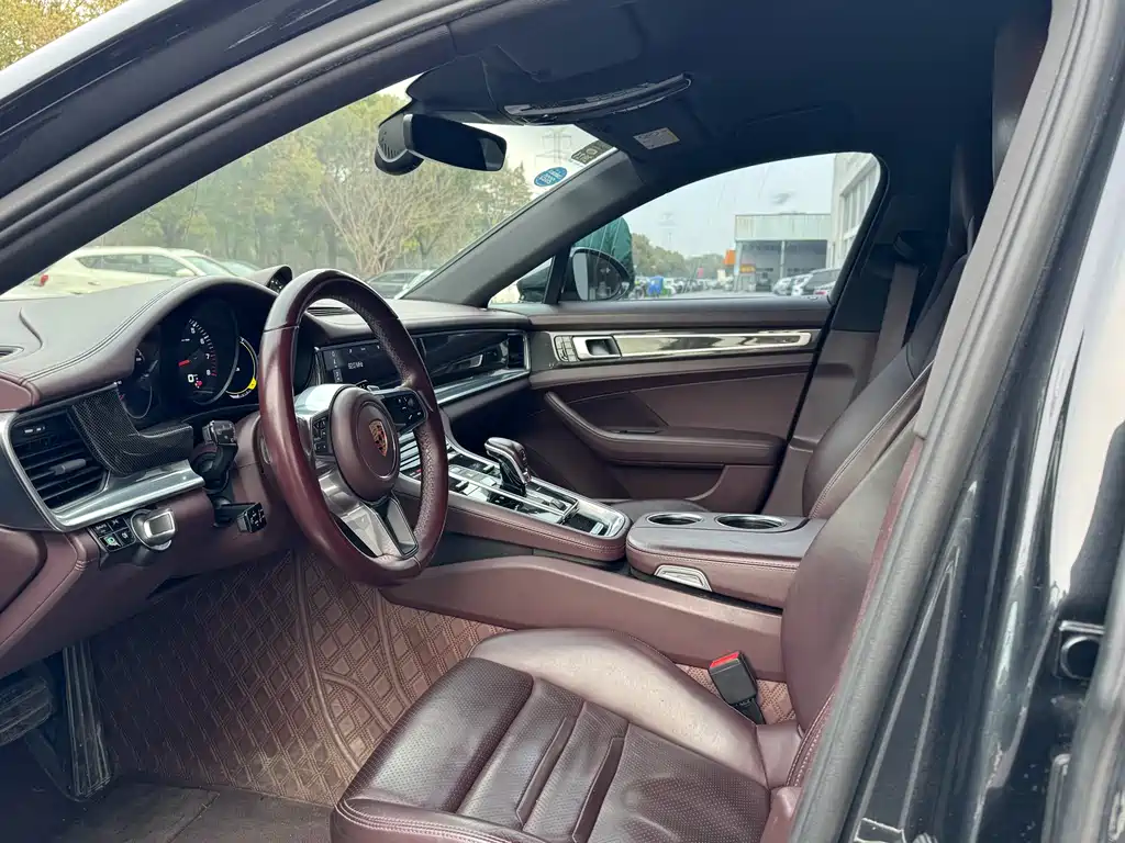 Panamera 2019 Panamera 2.9T купить на сайте DeffCars