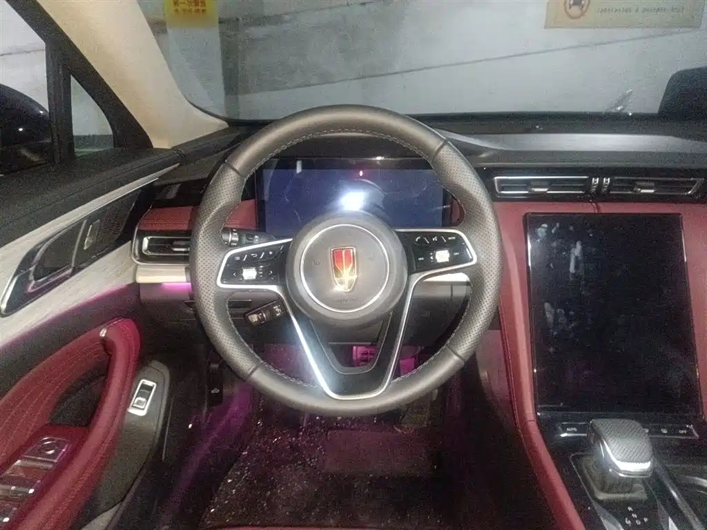 Hongqi H5 2025 2.0T automatic Qichang version купить на сайте DeffCars