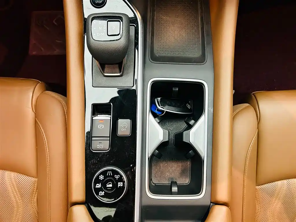 Tanlu 2024 380VC-TURBO four-wheel drive Zhizun Edition 6 seats купить на сайте DeffCars