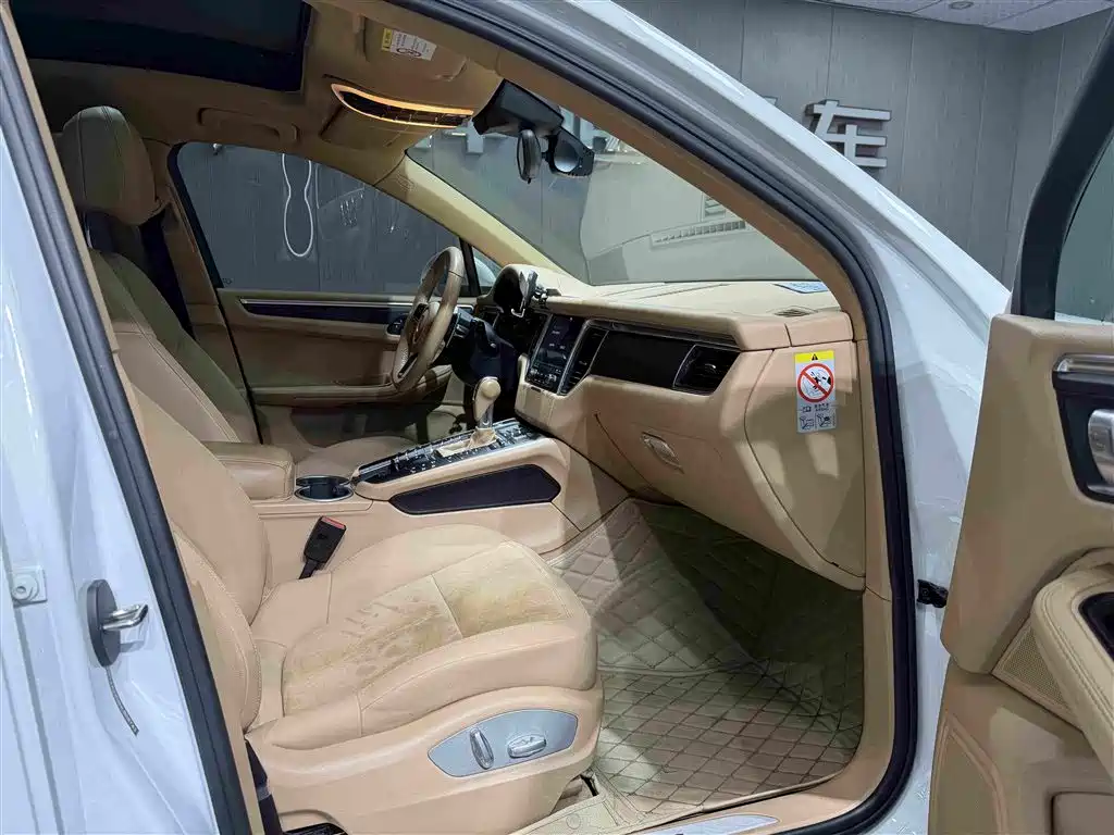 Macan 2016 Macan 2.0T купить на сайте DeffCars