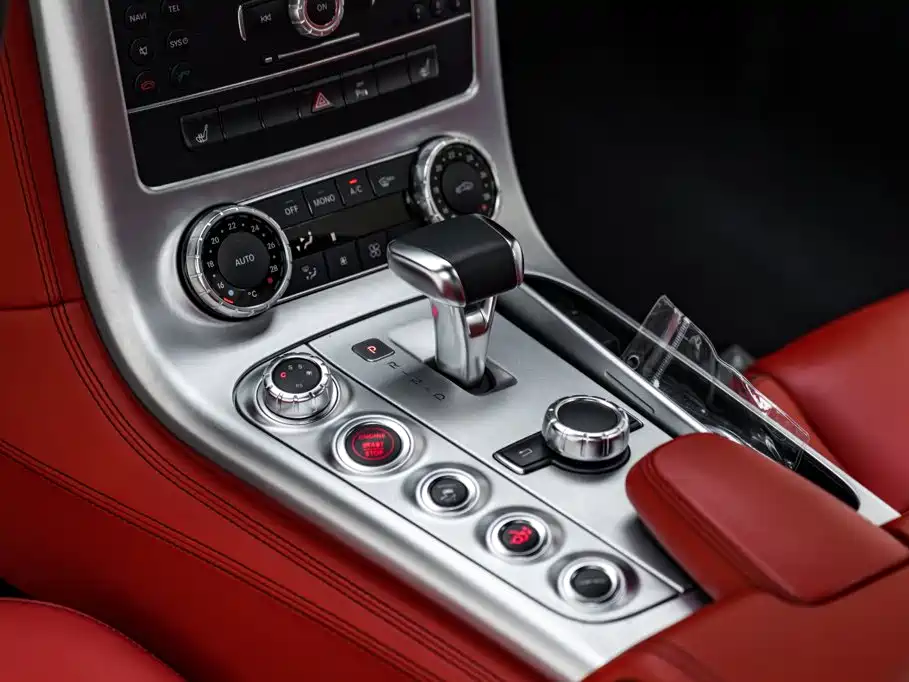 Mercedes SLS-Class AMG 2011款 SLS купить на сайте DeffCars
