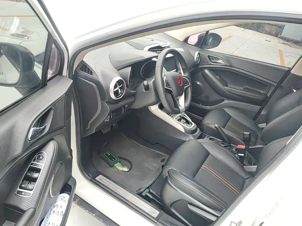 Yuan 2017 1.5L automatic cool interconnected model купить на сайте DeffCars