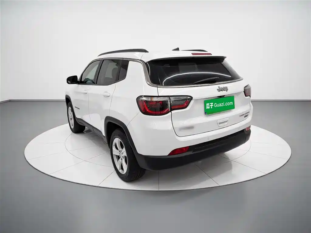 Compass 2017 200T Automatic Home Edition купить на сайте DeffCars