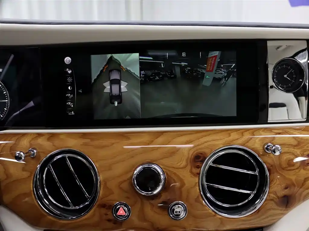 Ghost 2021 6.7T standard wheelbase version купить на сайте DeffCars