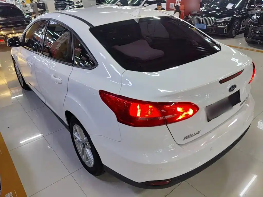 Focus 2017 Three-Car 1.6L Automatic Stylish Senova Zhixing Edition купить на сайте DeffCars