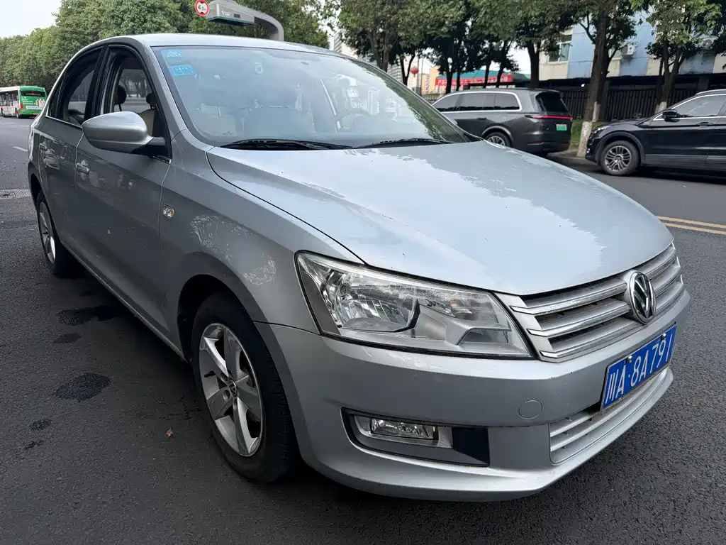 Santana 2013 1.4L manual comfort version купить на сайте DeffCars