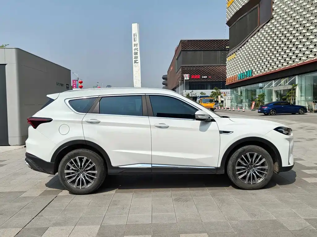 Jietu X70 PLUS 2023 model 1.5T CVT Ziqiang MAX 5 seats купить на сайте DeffCars