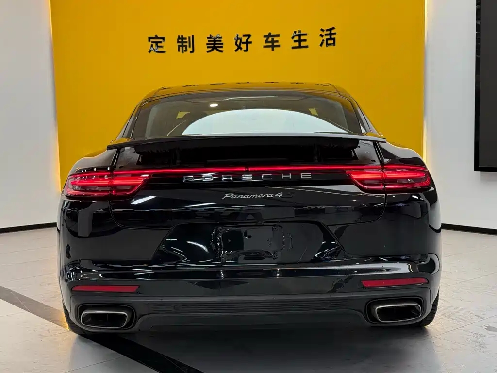 Panamera 2017 Panamera 4 Executive Extended Edition 3.0T купить на сайте DeffCars