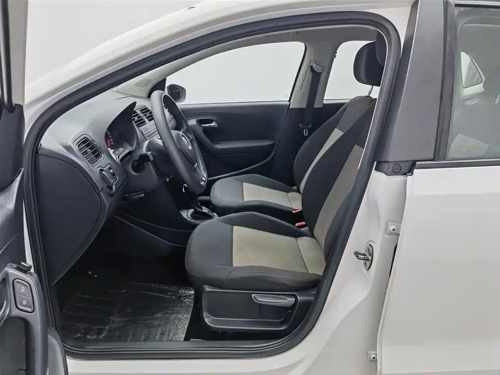 Polo 2018 1.5L automatic safe driving model купить на сайте DeffCars