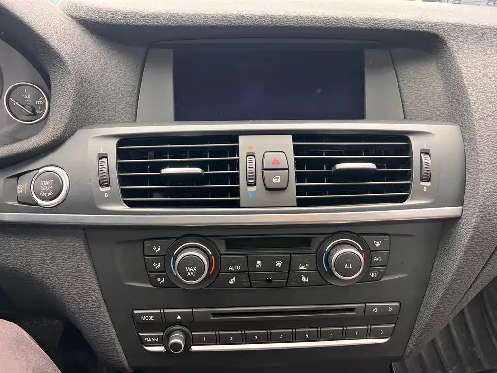 BMW X3 imported 2013 facelift xDrive20i luxury model купить на сайте DeffCars