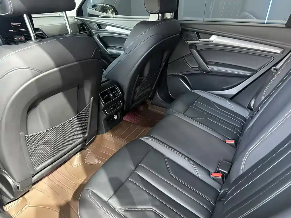 Audi Q5L 2022 40T luxury and dynamic model купить на сайте DeffCars