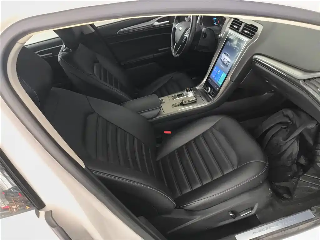 Mondeo 2020 EcoBoost 180 Fashion Model купить на сайте DeffCars