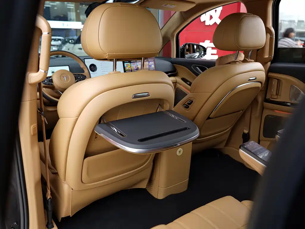 Lantu Dreamer 2025 PHEV four-wheel drive flagship Kunpeng version купить на сайте DeffCars