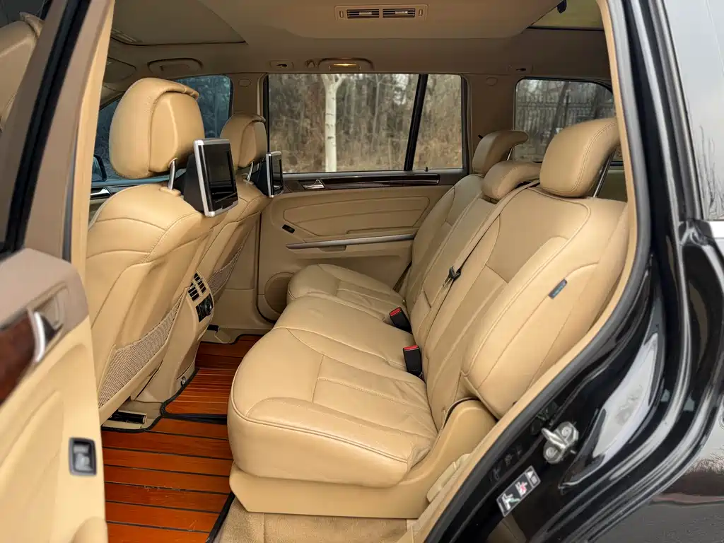 Mercedes-Benz GL Class 2011 GL 450 4MATIC Premium Model купить на сайте DeffCars