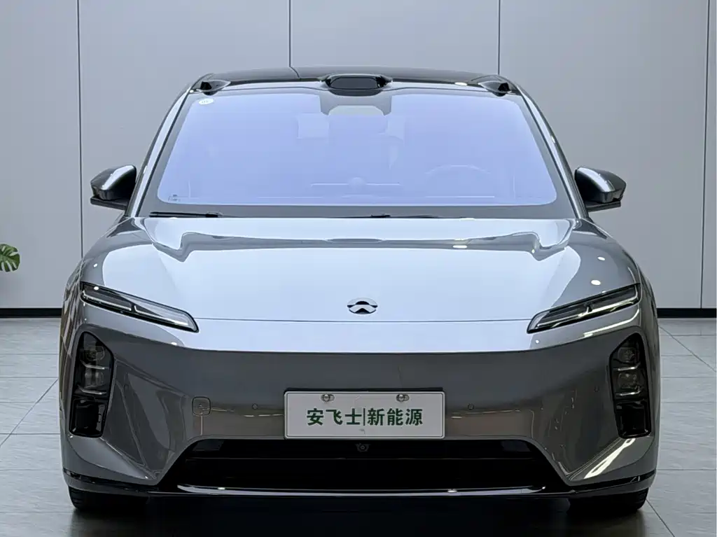 NIO ET5T 2025 Champion Commemorative Edition 75kWh Touring купить на сайте DeffCars