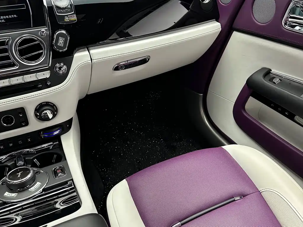 Phantom 2018 6.6T standard model купить на сайте DeffCars