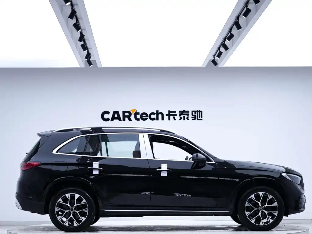 Mercedes-Benz GLC 2023 facelift GLC 260 L 4MATIC luxury model 7 seats купить на сайте DeffCars