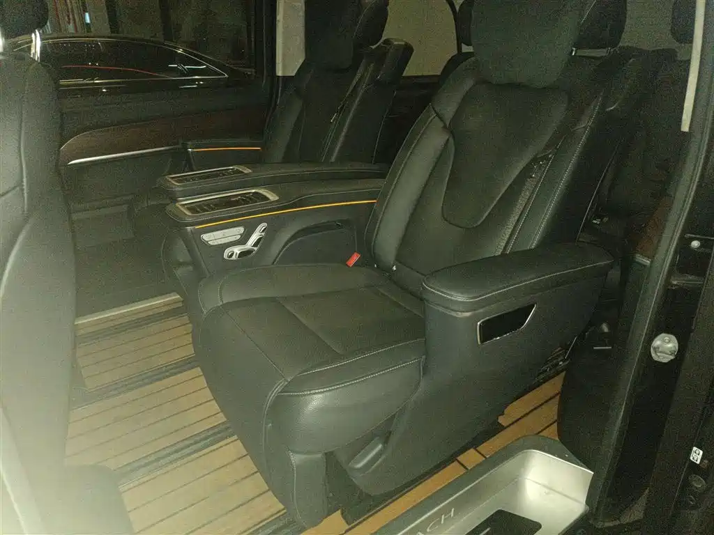 Mercedes-Benz V-Class 2020 V 260 Pilot Edition купить на сайте DeffCars