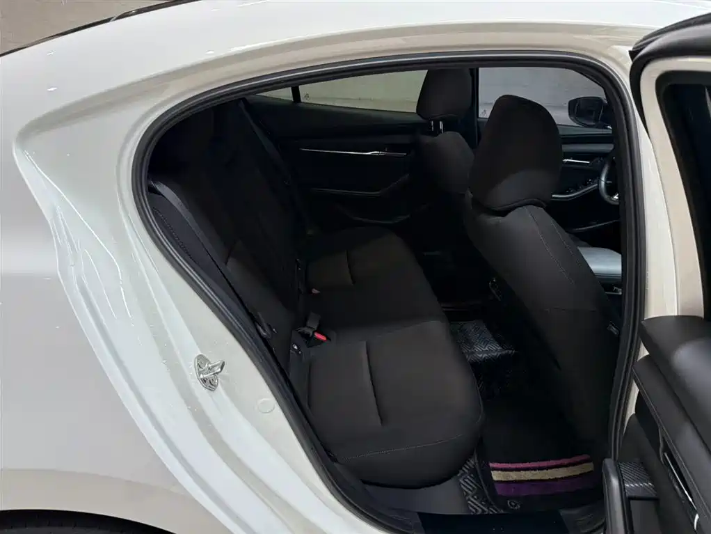 Mazda3 Angkesela 2021 2.0L automatic quality version купить на сайте DeffCars