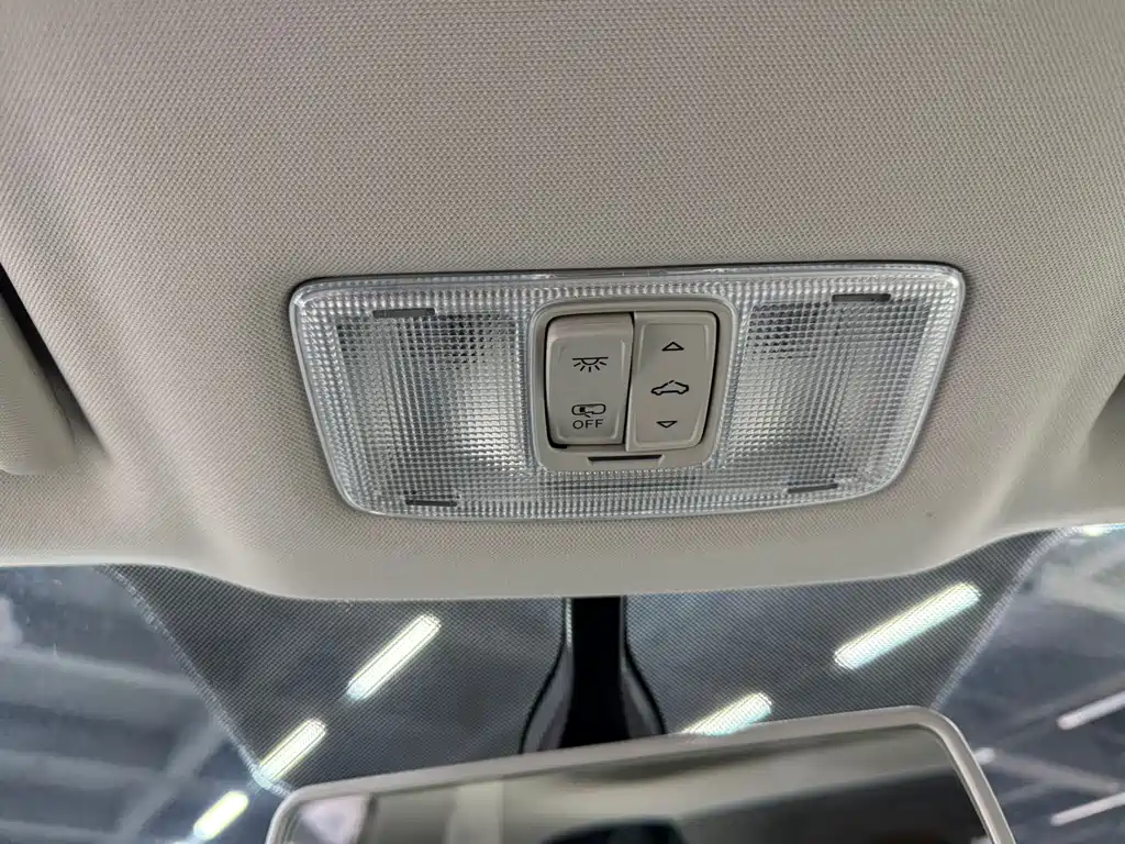 Jetta VS5 2023 280TSI automatic high-gloss enjoyment type купить на сайте DeffCars