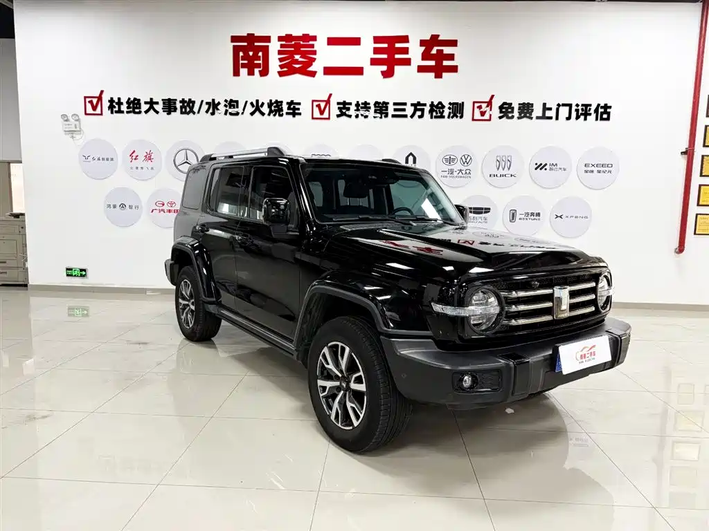 Tank 300 2024 2.0T Traverser купить на сайте DeffCars