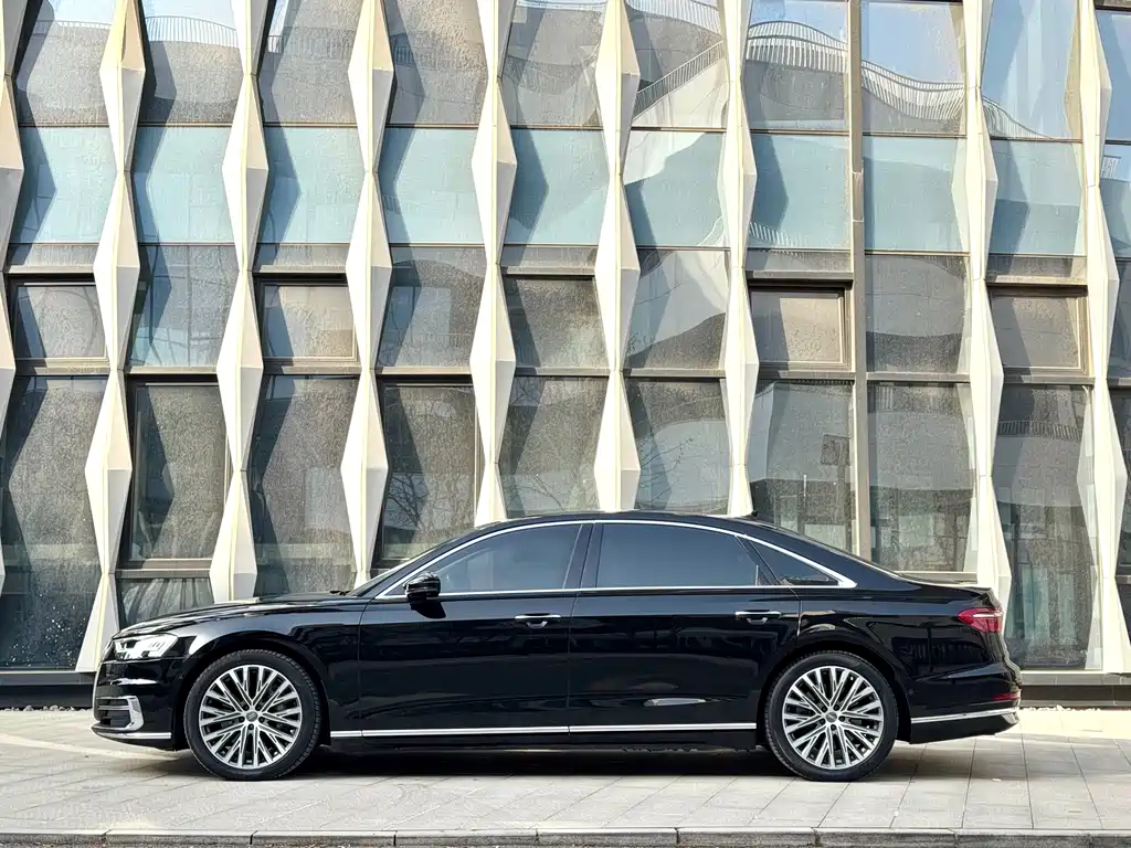 Audi A8 2019 A8L 55 TFSI quattro luxury model купить на сайте DeffCars