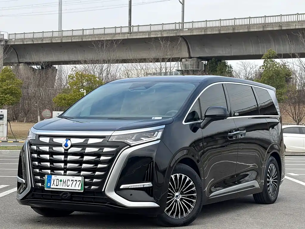 Denza D9 2022 DM-i 970 four-wheel drive flagship model купить на сайте DeffCars