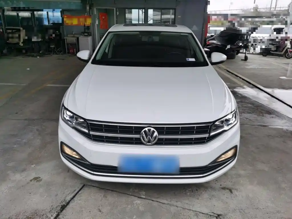 Bora 2020 1.5L automatic comfort model купить на сайте DeffCars