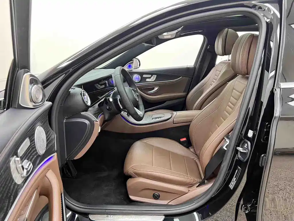 Mercedes-Benz E-Class 2023 E 300 L Sports Luxury купить на сайте DeffCars