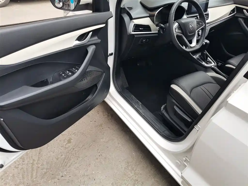 Baojun 360 2019 1.5L CVT Elite National VI купить на сайте DeffCars
