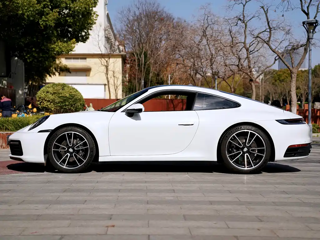 Porsche 911 2023 Carrera 3.0T купить на сайте DeffCars