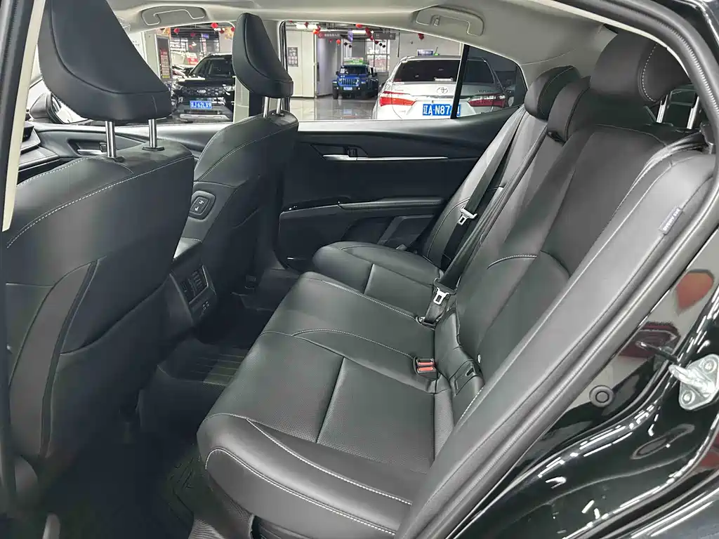 Camry 2024 Shuangqing 2.0HGVP Deluxe Edition купить на сайте DeffCars