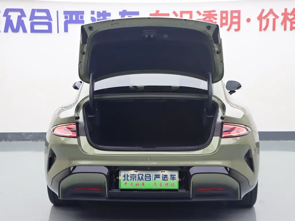 Xiaomi SU7 2024 rear-wheel drive standard founding edition купить на сайте DeffCars
