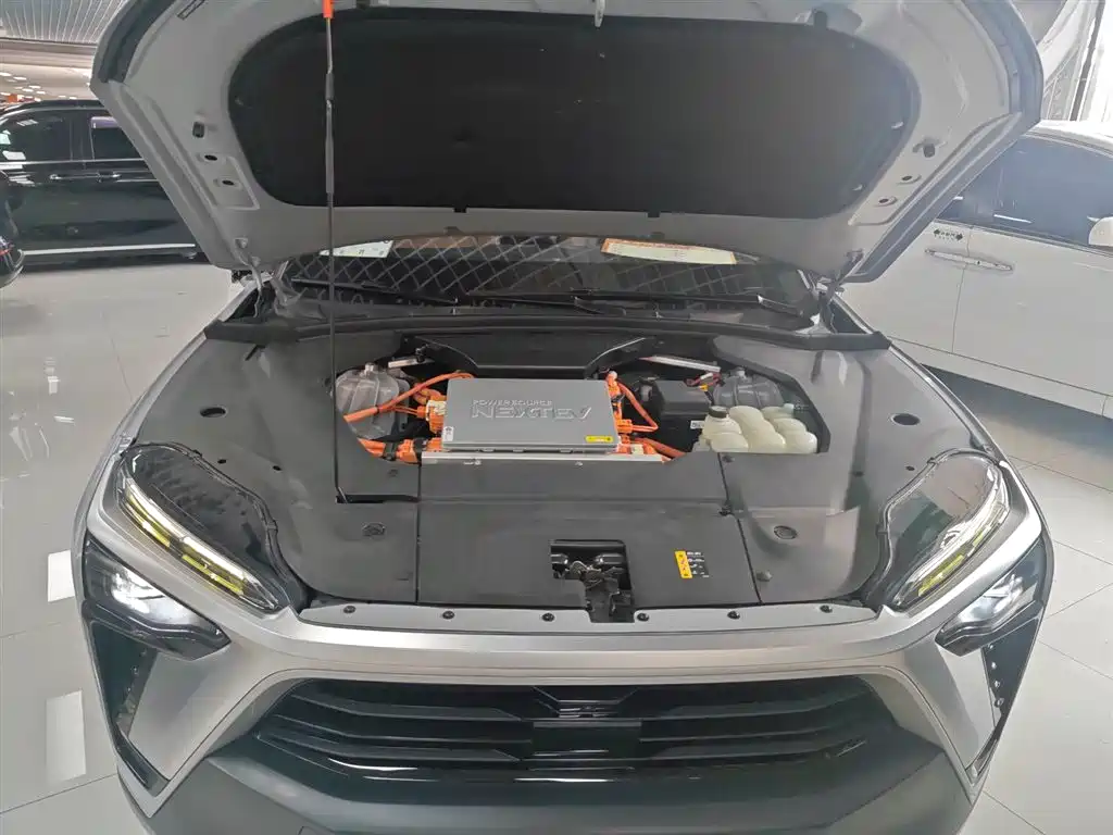 NIO ES8 2020 415KM six-seater version купить на сайте DeffCars
