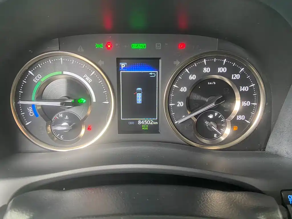 Wilfa 2021 Crown Dual Engine 2.5L HV Deluxe Edition купить на сайте DeffCars