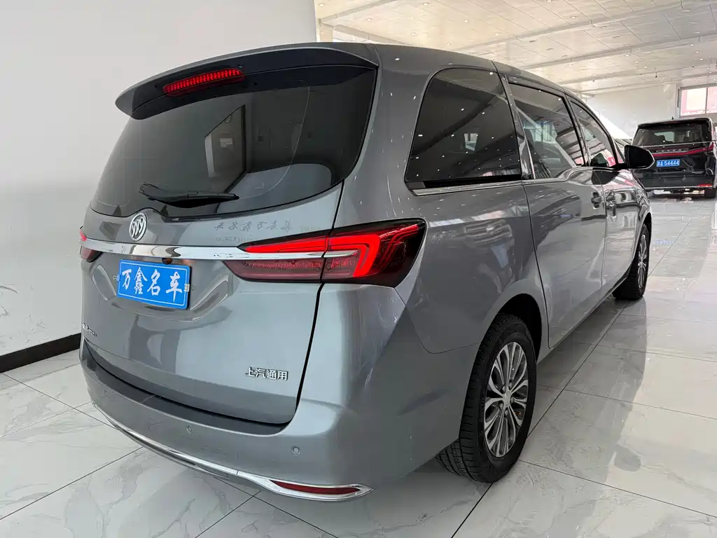 Buick GL8 2021 Land Business Class 652T Comfort купить на сайте DeffCars