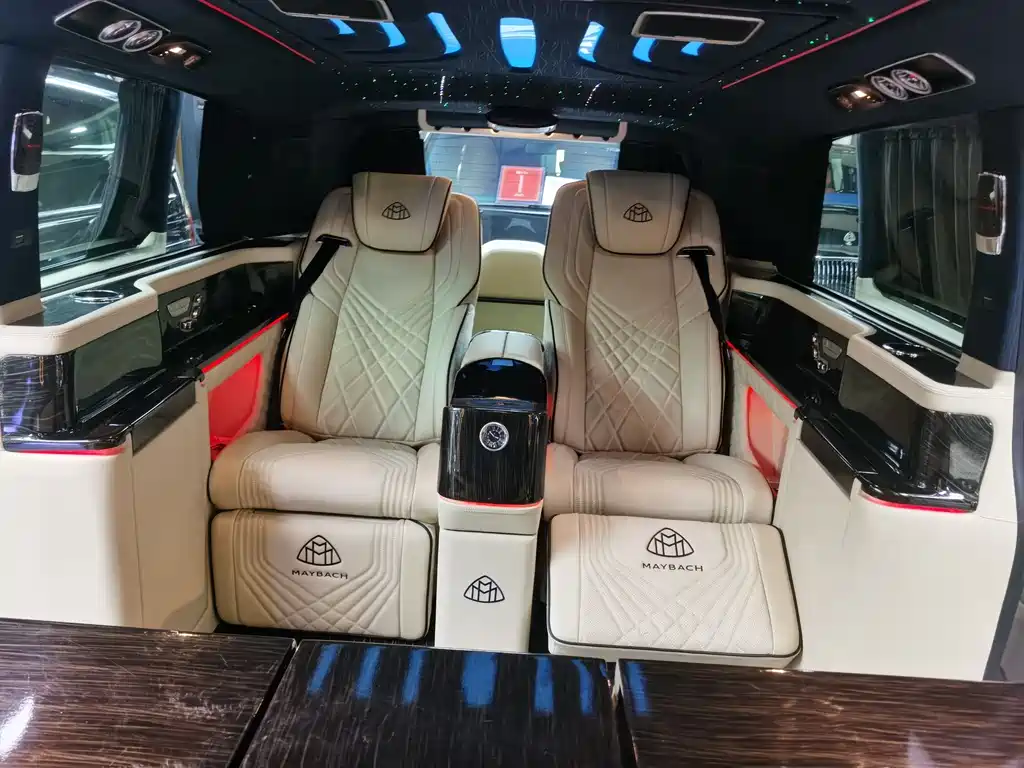 Vito 2021 2.0T Business Edition 7 seats купить на сайте DeffCars