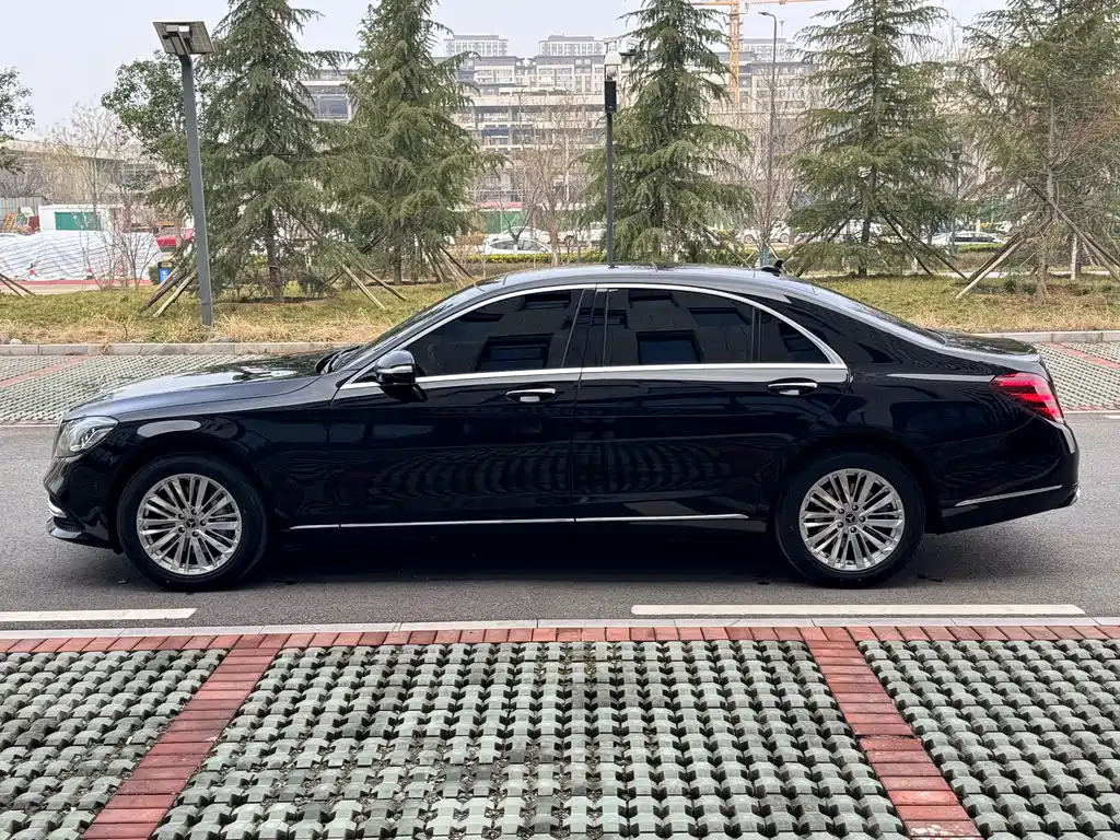 Mercedes-Benz S-Class 2018 S 320 L купить на сайте DeffCars