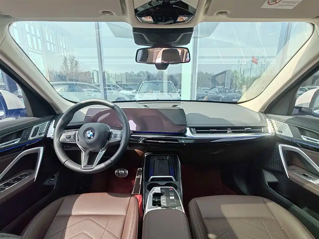BMW X1 2025 sDrive25Li X Design Package купить на сайте DeffCars