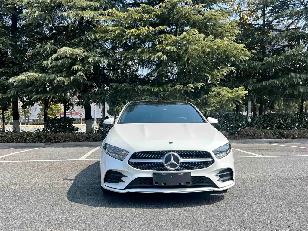 Mercedes-Benz A-Class 2020 Model Two A 180 L Sports Sedan купить на сайте DeffCars