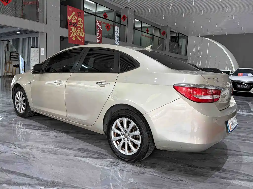 Excelle GT 2013 1.6L automatic fashion version купить на сайте DeffCars