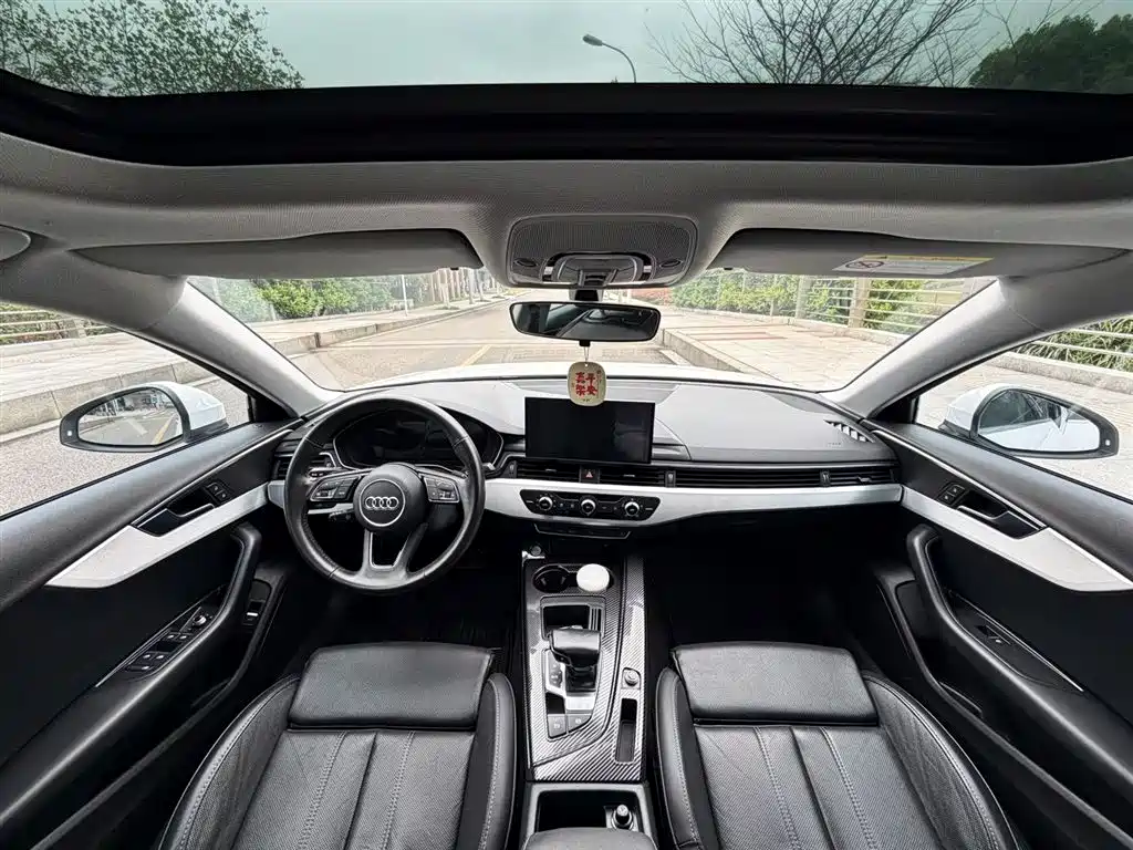 Audi A4L 2022 40 TFSI Fashionable and Dynamic купить на сайте DeffCars