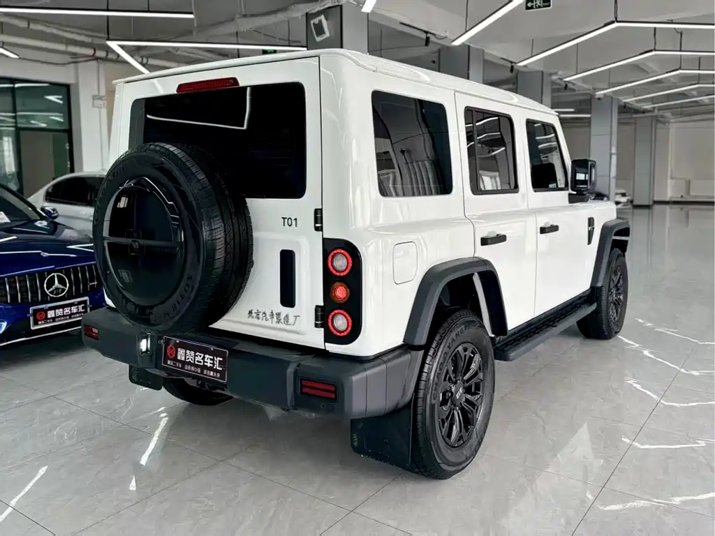 212 T01 2024 2.0T Mechanic купить на сайте DeffCars