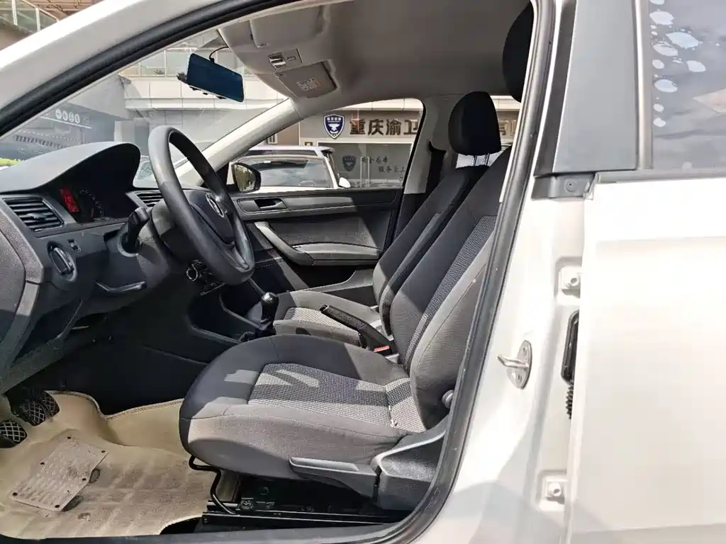 Santana 2021 1.5L Manual Fashion Edition купить на сайте DeffCars