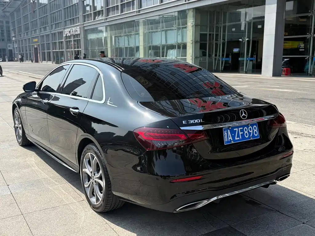 Mercedes-Benz E-Class 2021 E 300 L Sporty and Fashionable купить на сайте DeffCars