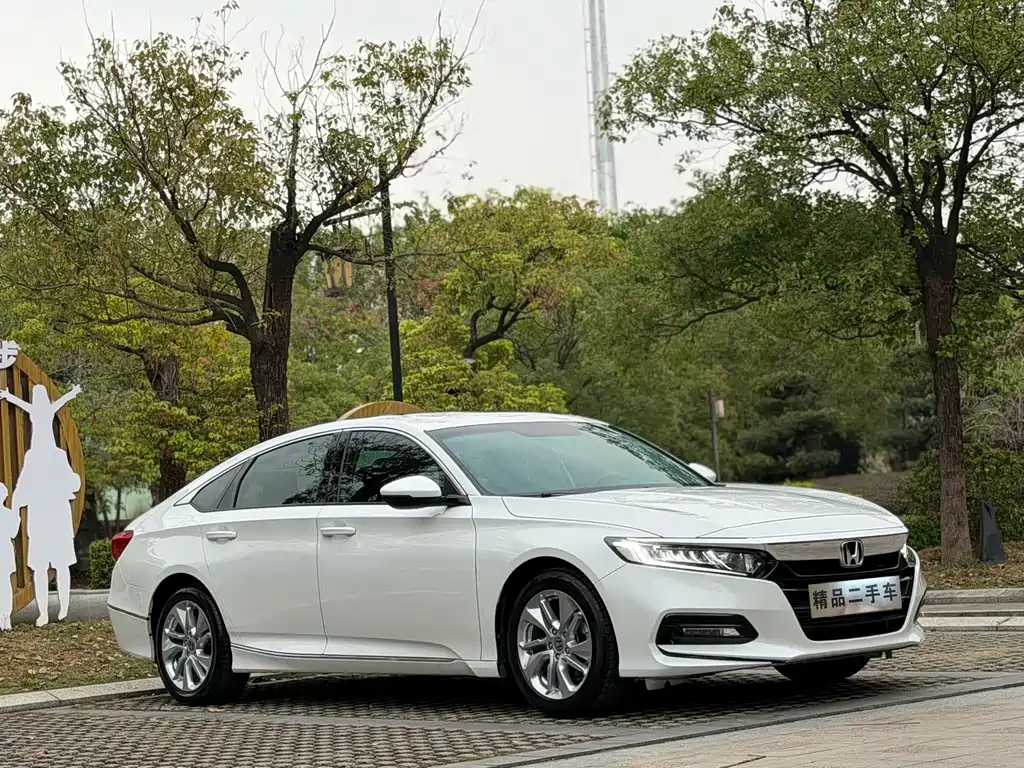 Accord 2018 260TURBO Elite Edition National V купить на сайте DeffCars