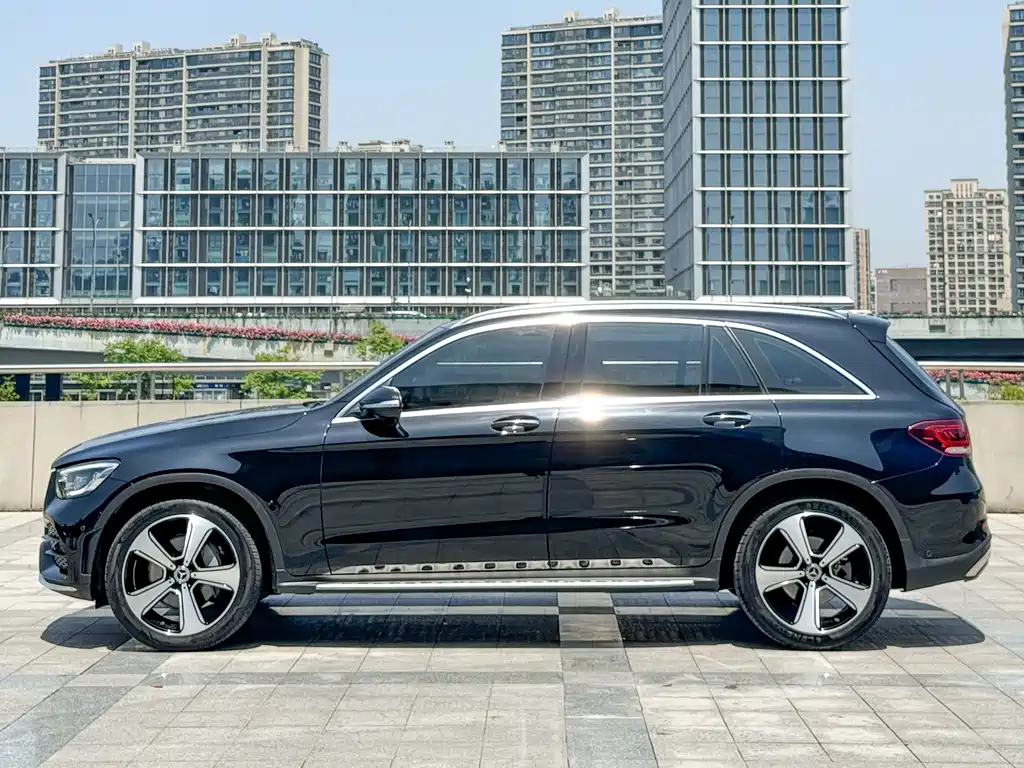 Mercedes-Benz GLC 2020 facelift GLC 300 L 4MATIC luxury model купить на сайте DeffCars